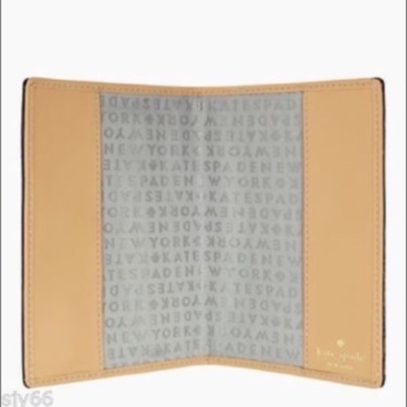 LAST ONE! RARE! Kate Spade Passport Holder in GIFT BOX! NWT! - Picture 3 of 12